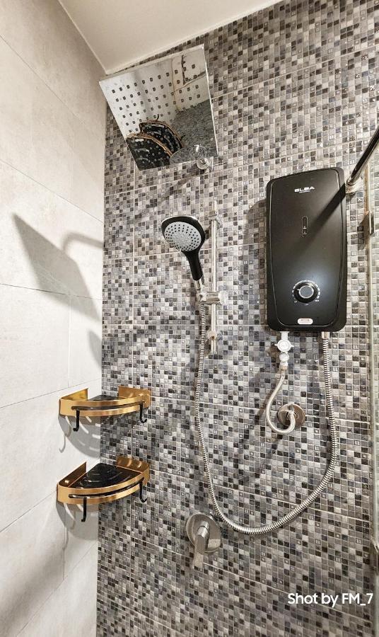 Seaview Luxury Suites At The Shore קוטה קינבלו מראה חיצוני תמונה